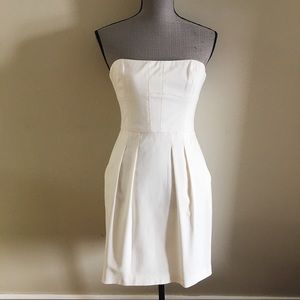 BCBG MaxAzria ‘Martina’ off white cocktail dress